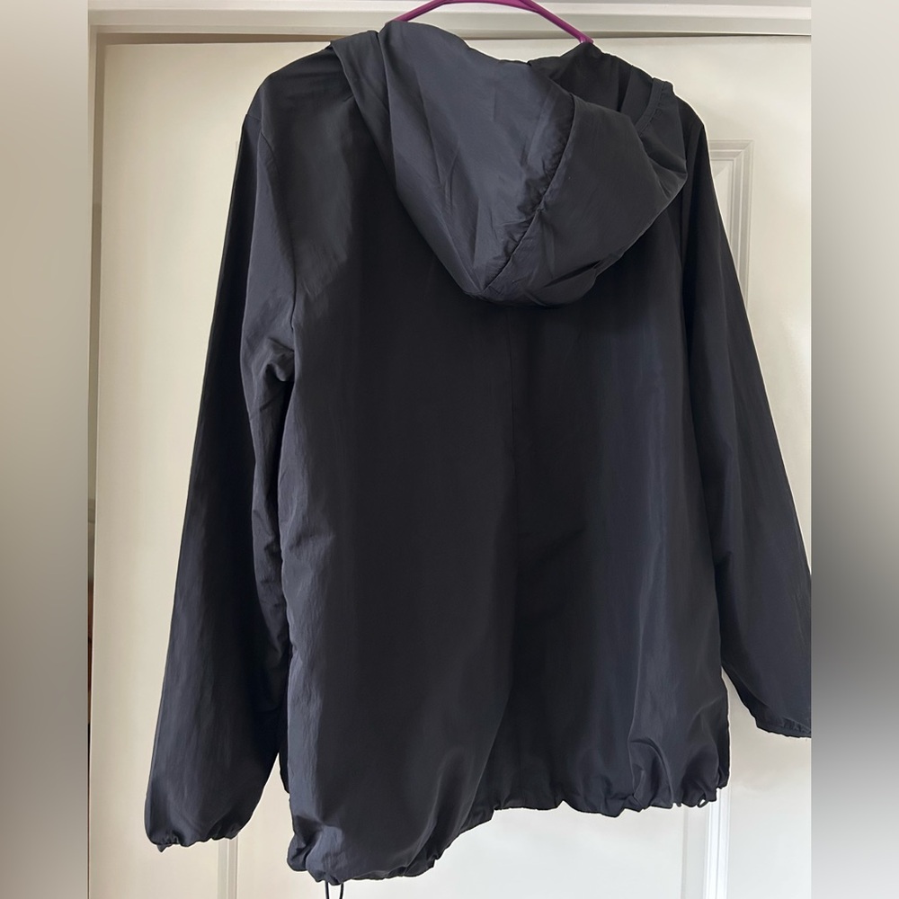 Aerie Offline Lightweight Windbreaker - Picture 3 of 4